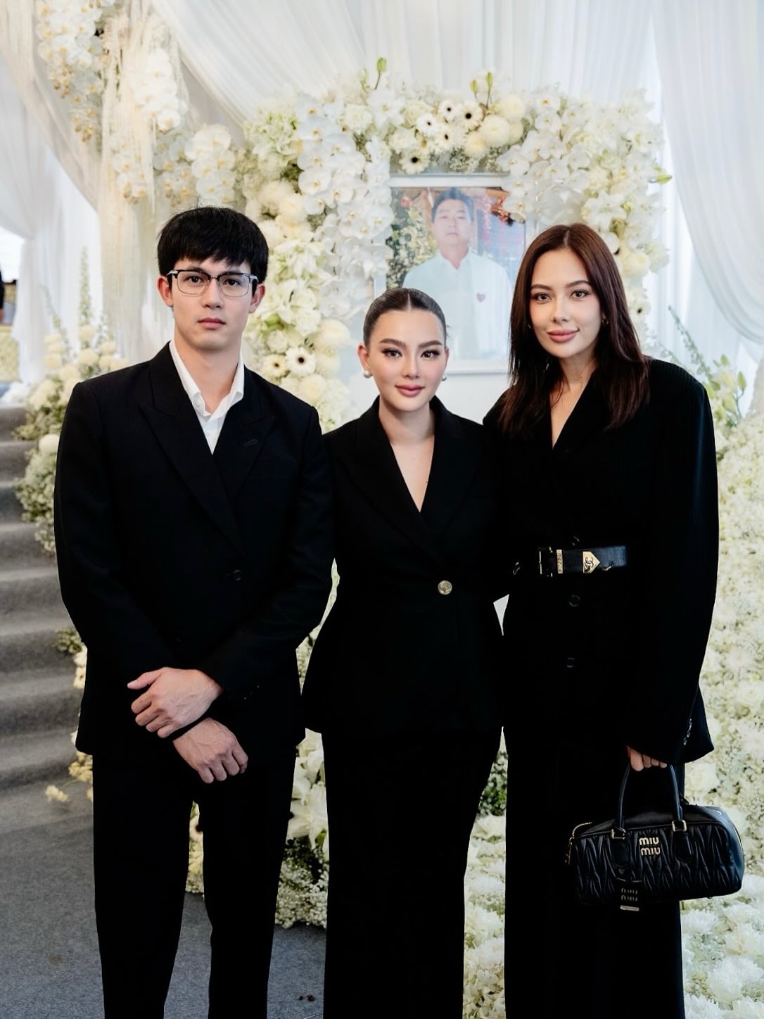 ดิว - อริสรา ทองบริสุทธิ์