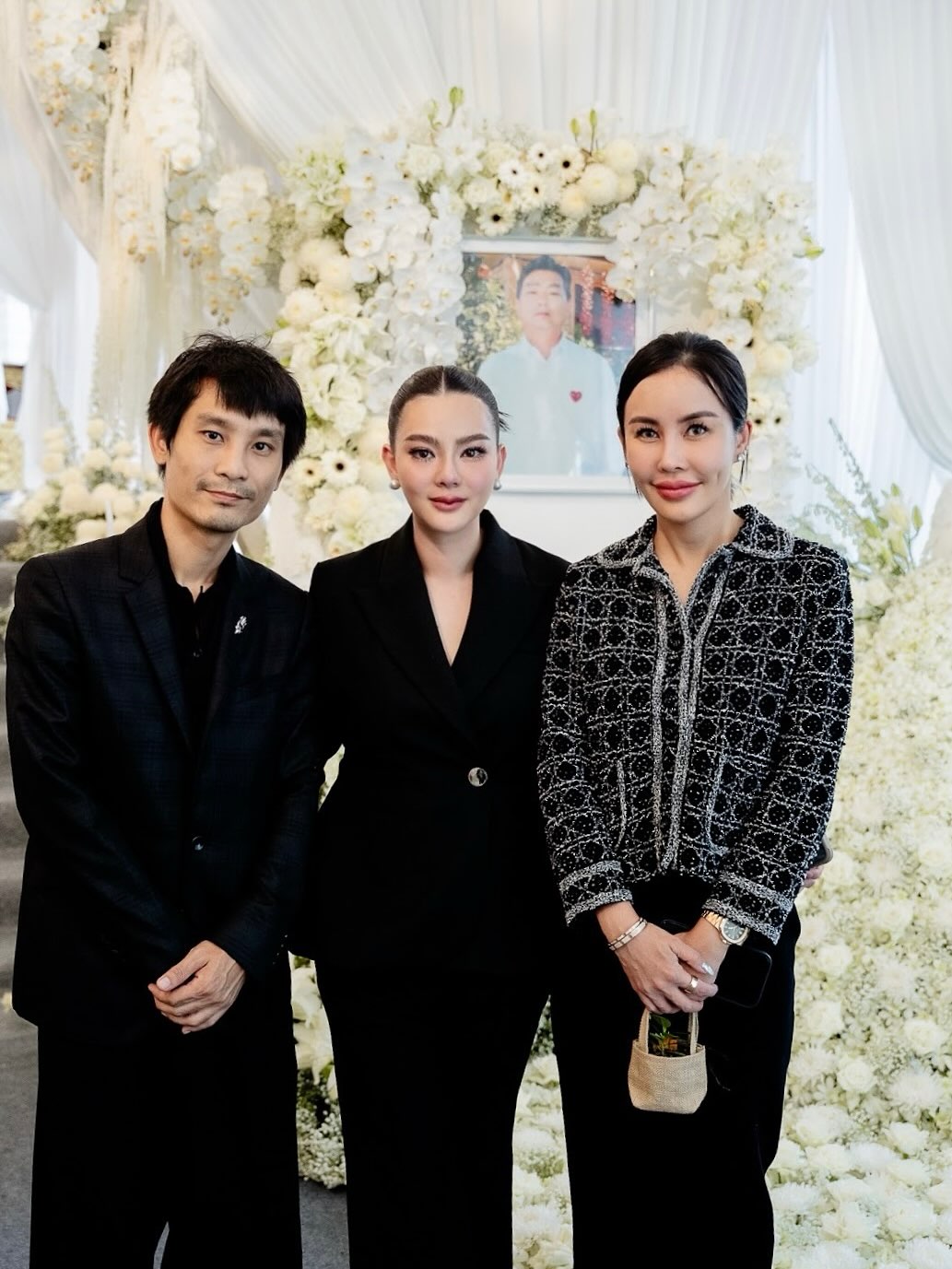 ดิว - อริสรา ทองบริสุทธิ์