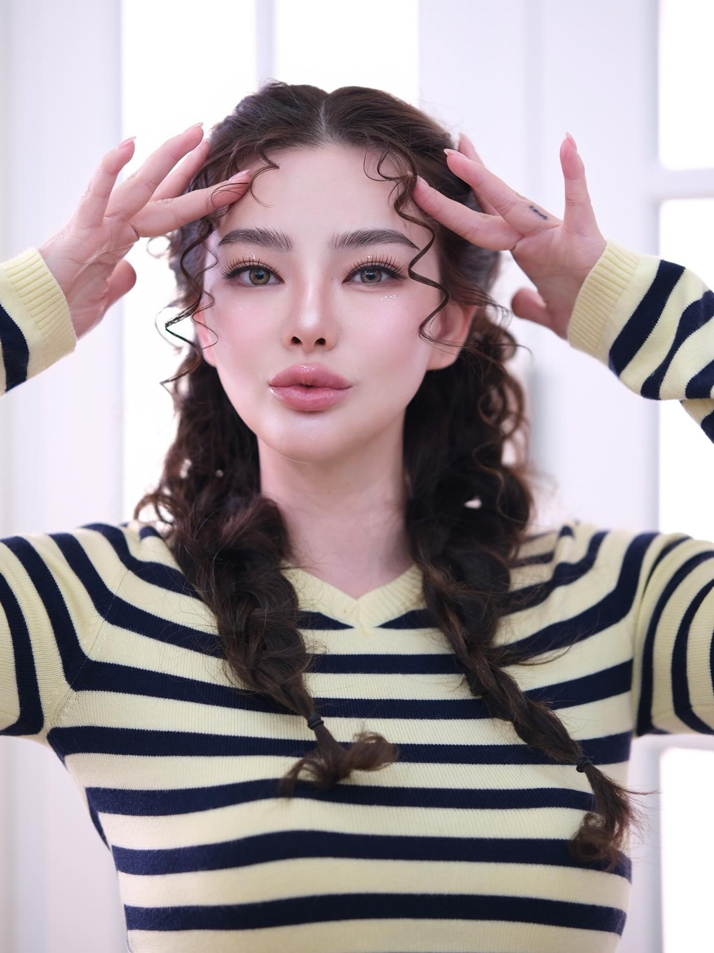 ดิว - อริสรา ทองบริสุทธิ์