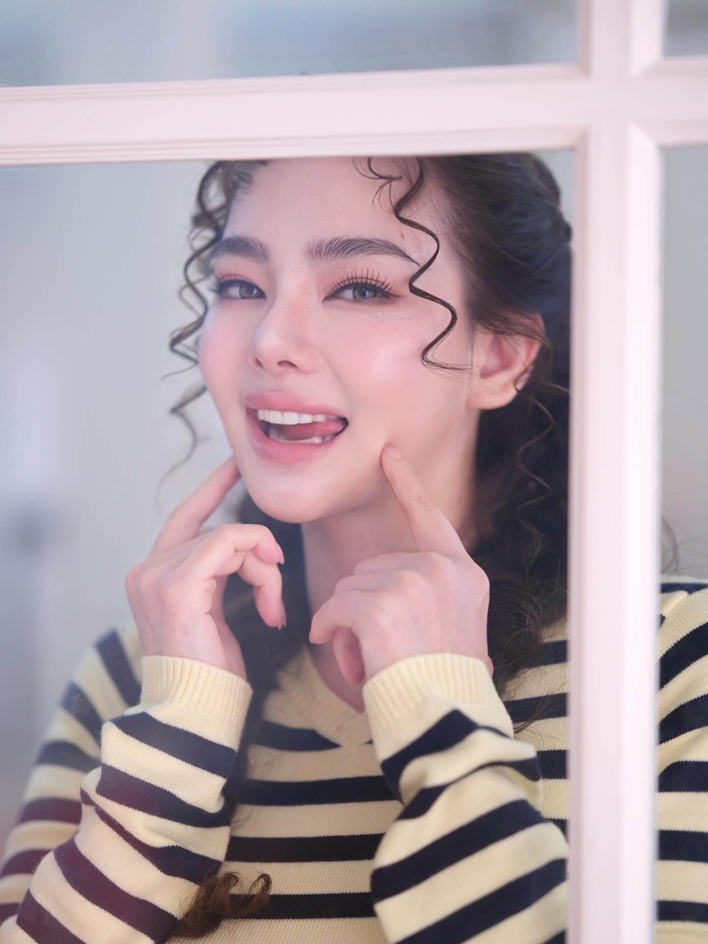 ดิว - อริสรา ทองบริสุทธิ์