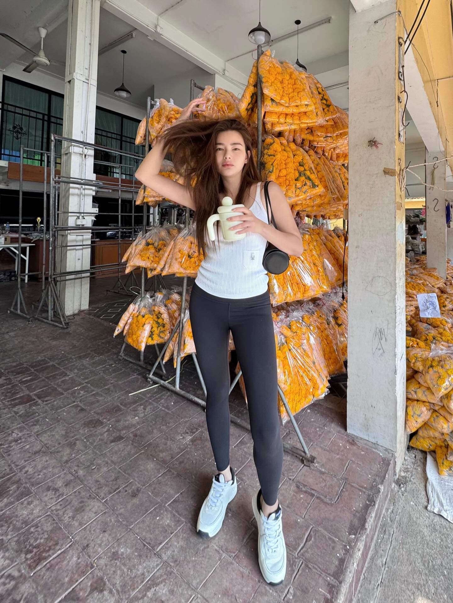 ดิว - อริสรา ทองบริสุทธิ์