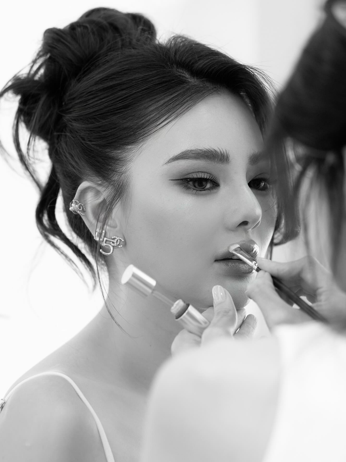 ดิว - อริสรา ทองบริสุทธิ์