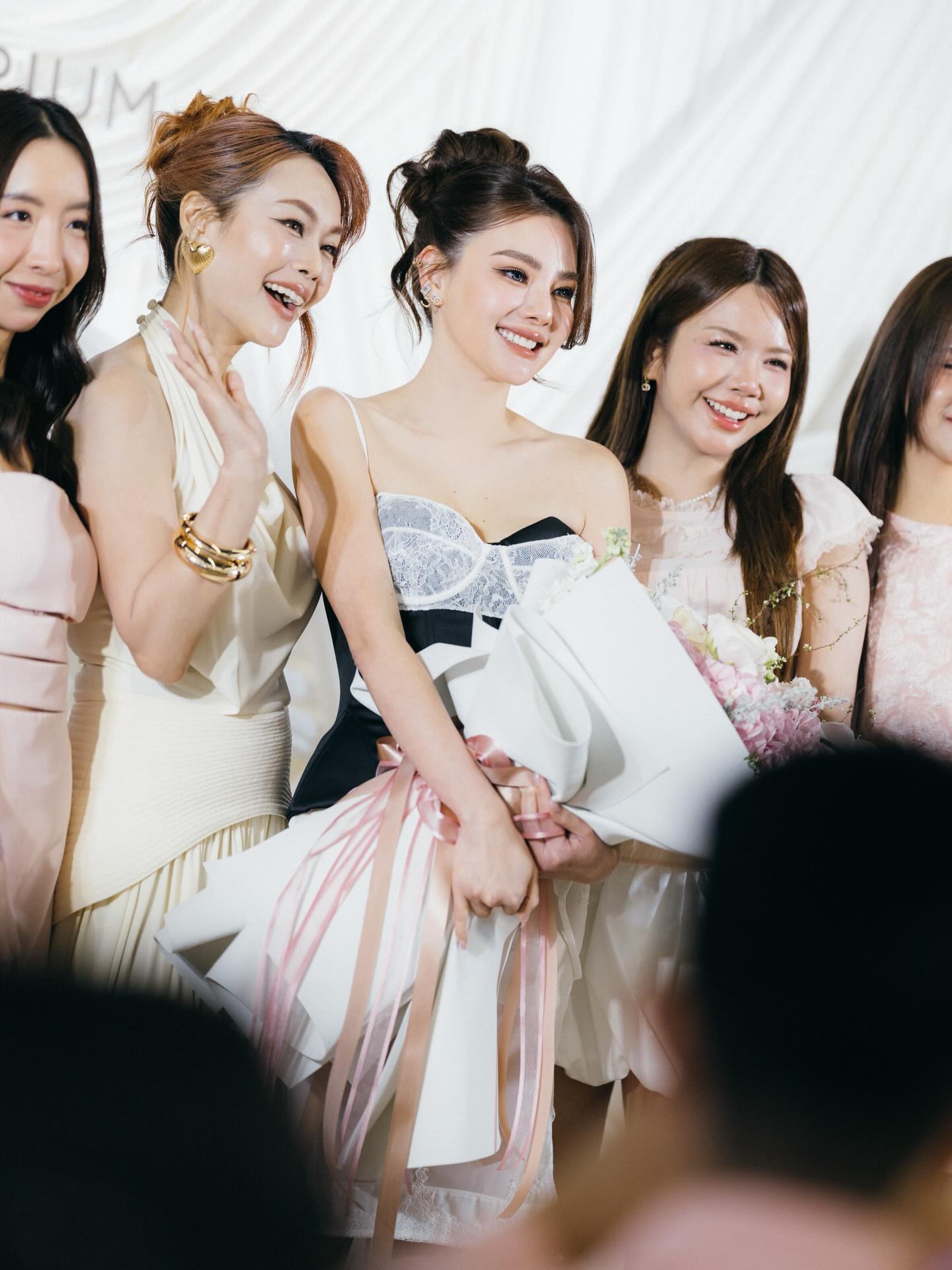 ดิว - อริสรา ทองบริสุทธิ์