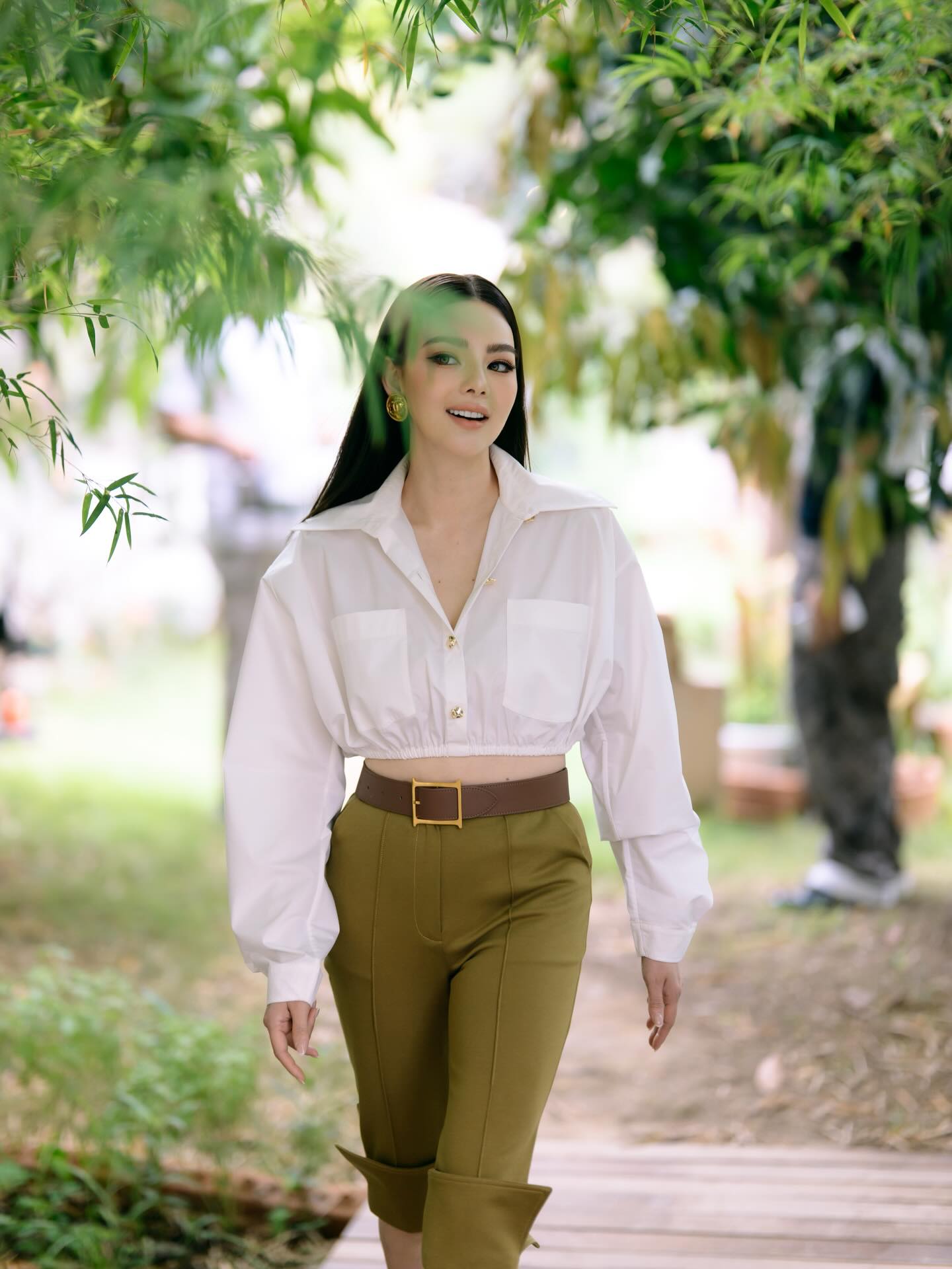 ดิว - อริสรา ทองบริสุทธิ์