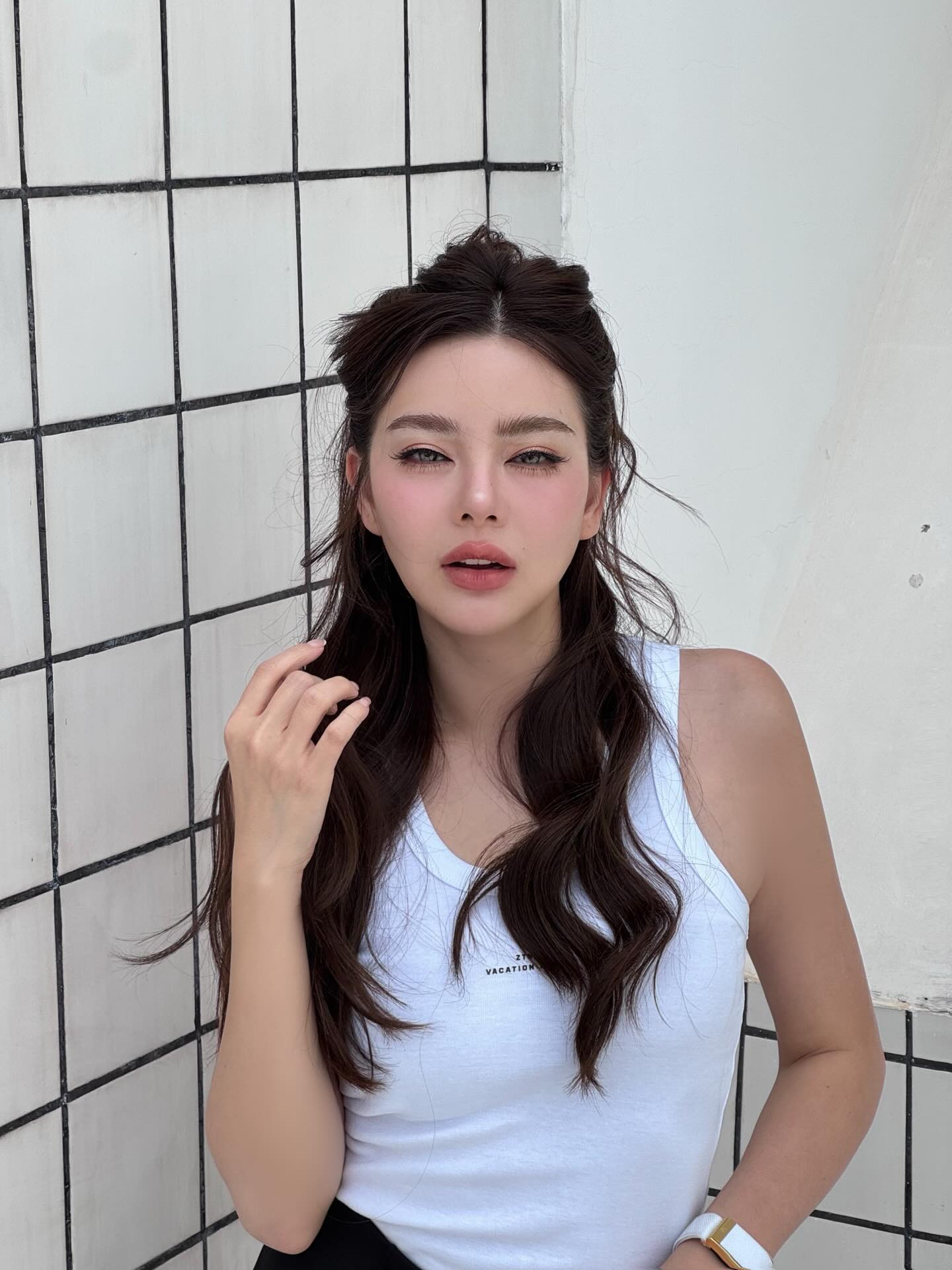 ดิว - อริสรา ทองบริสุทธิ์
