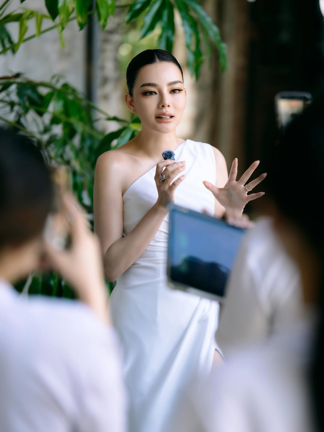 ดิว - อริสรา ทองบริสุทธิ์