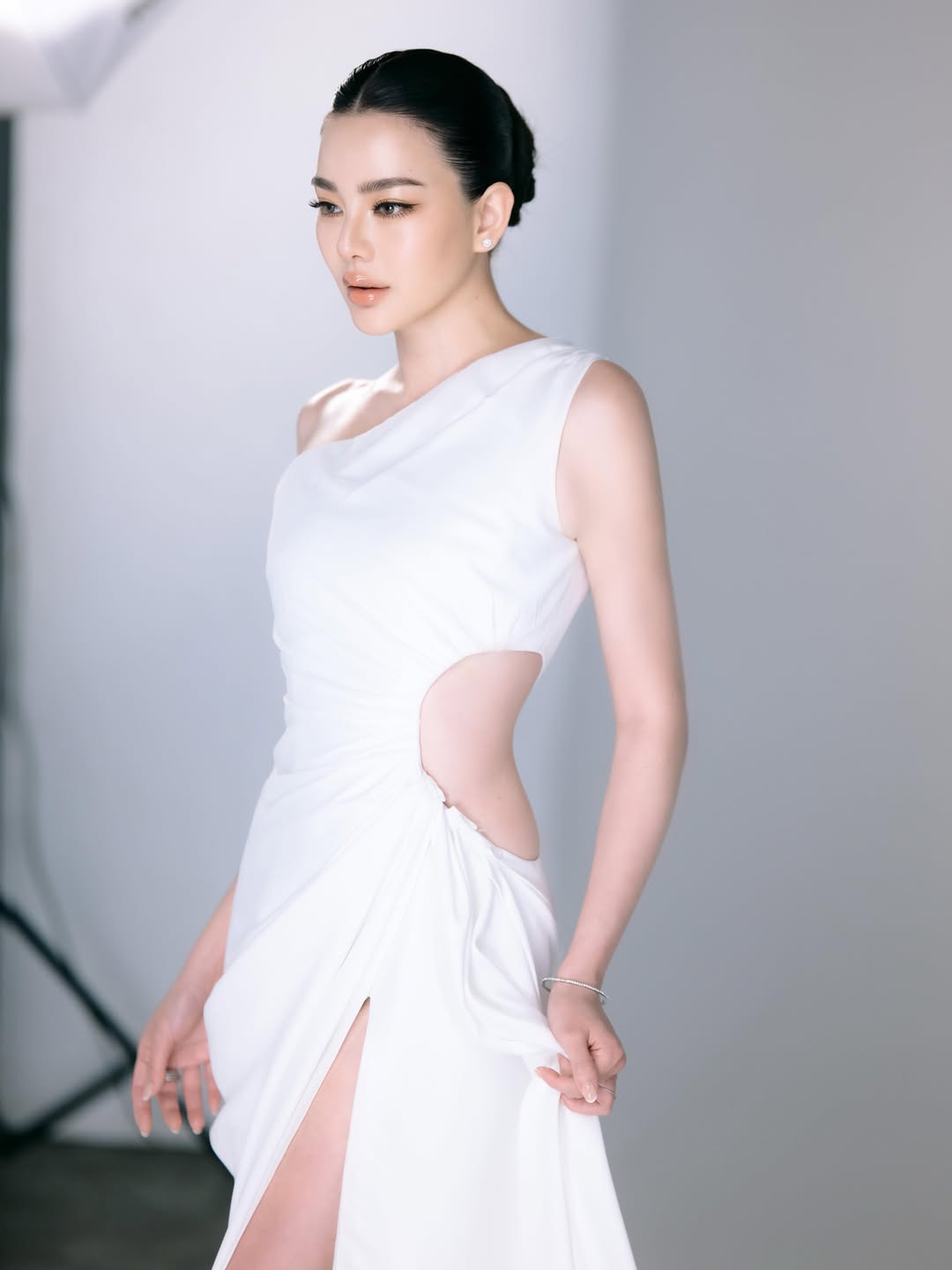 ดิว - อริสรา ทองบริสุทธิ์