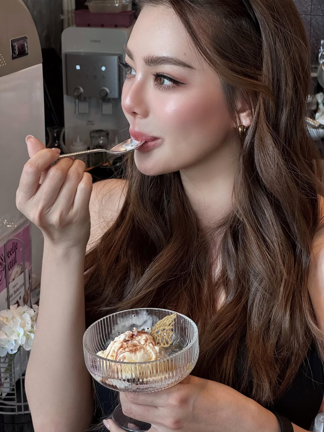 ดิว - อริสรา ทองบริสุทธิ์