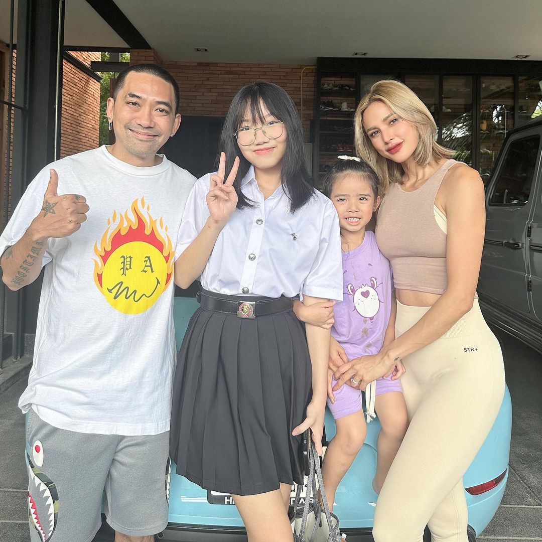 อุ้ม - ลักขณา วัธนวงส์ศิริ