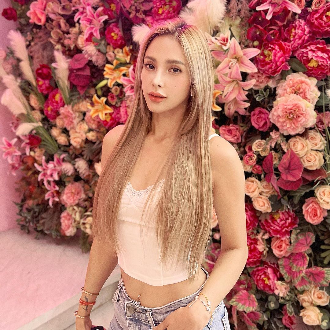 อุ้ม - ลักขณา วัธนวงส์ศิริ