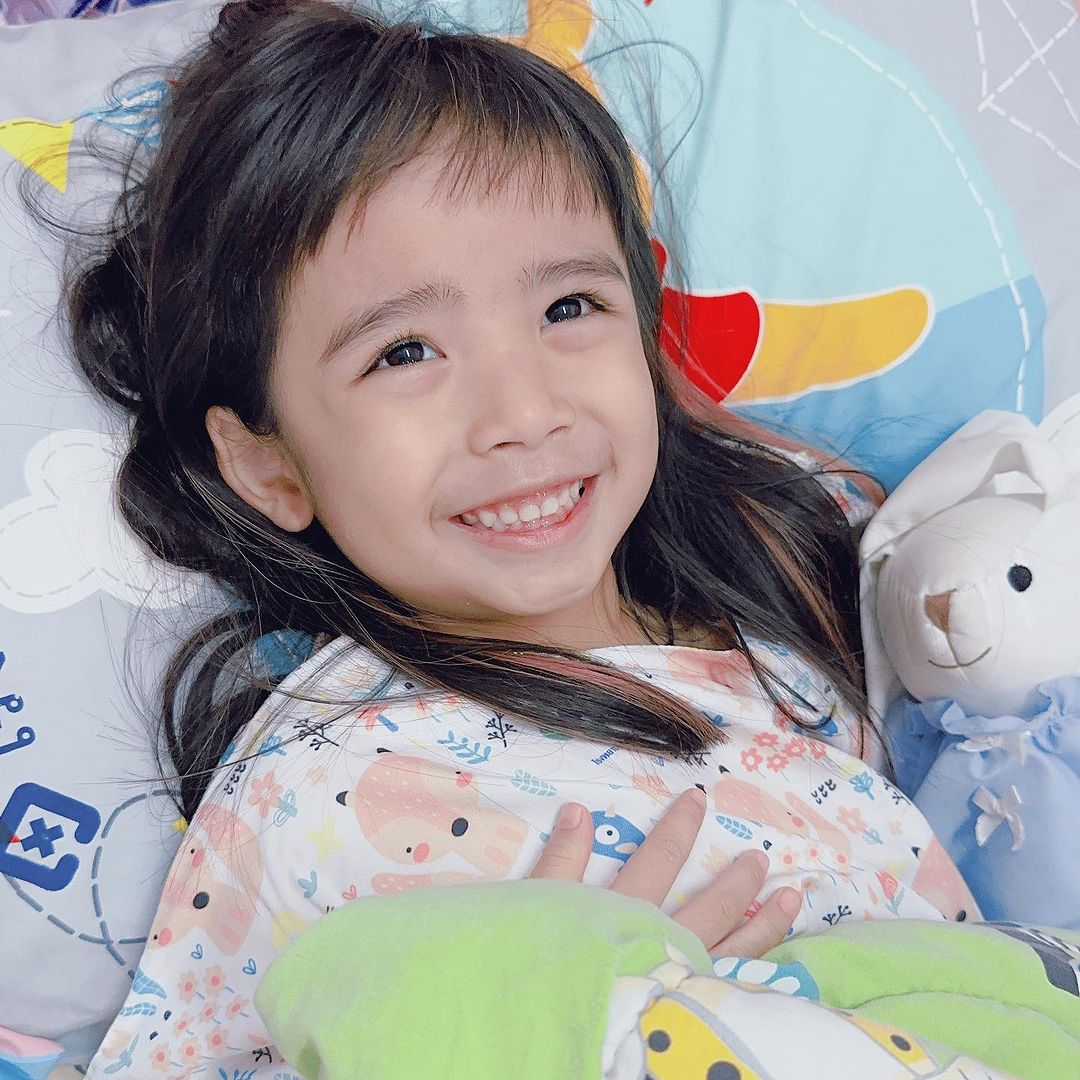 อุ้ม - ลักขณา วัธนวงส์ศิริ