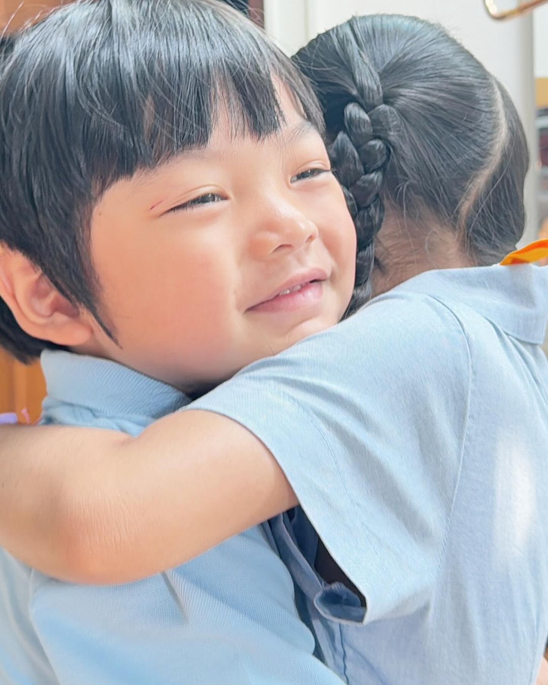 อุ้ม - ลักขณา วัธนวงส์ศิริ