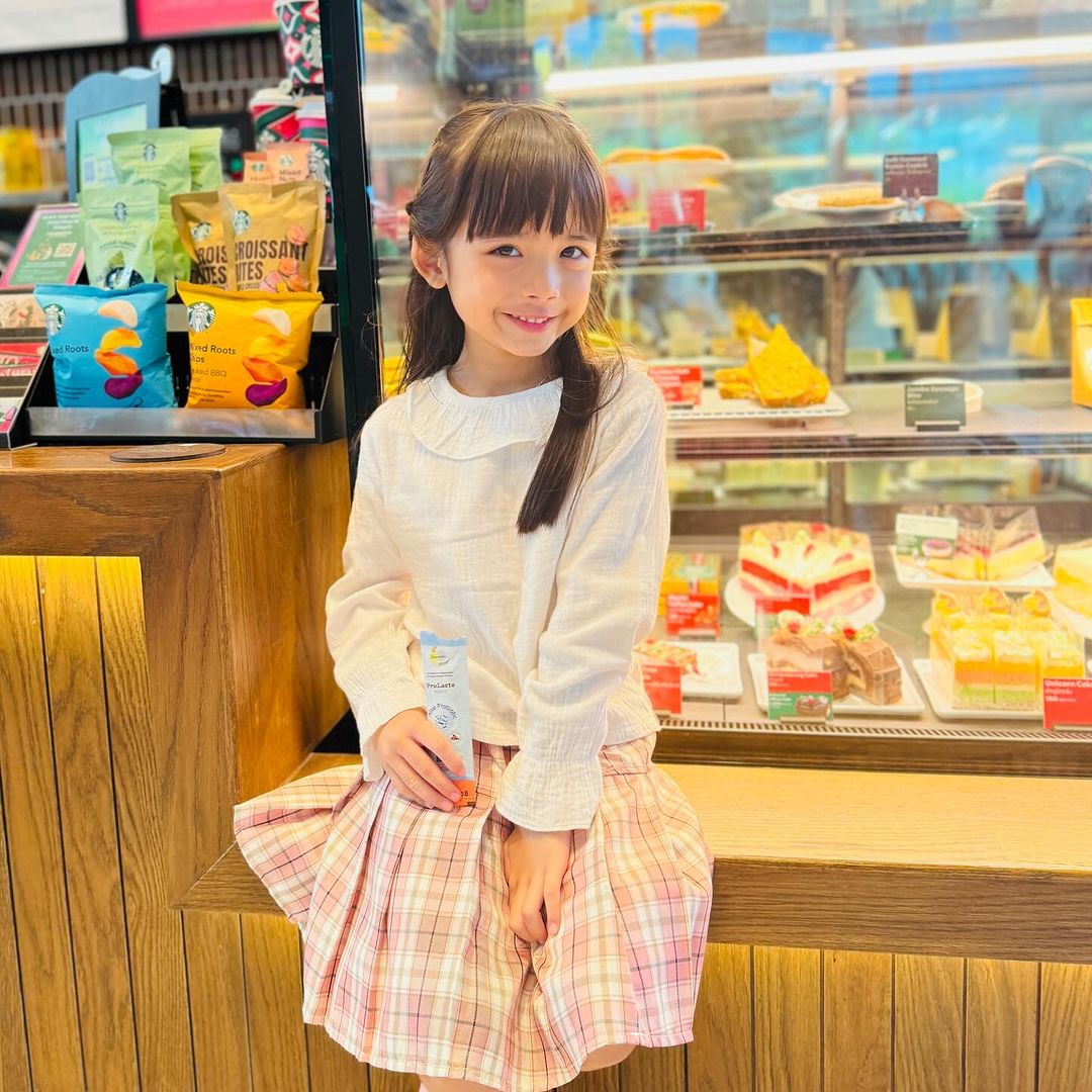 อุ้ม - ลักขณา วัธนวงส์ศิริ