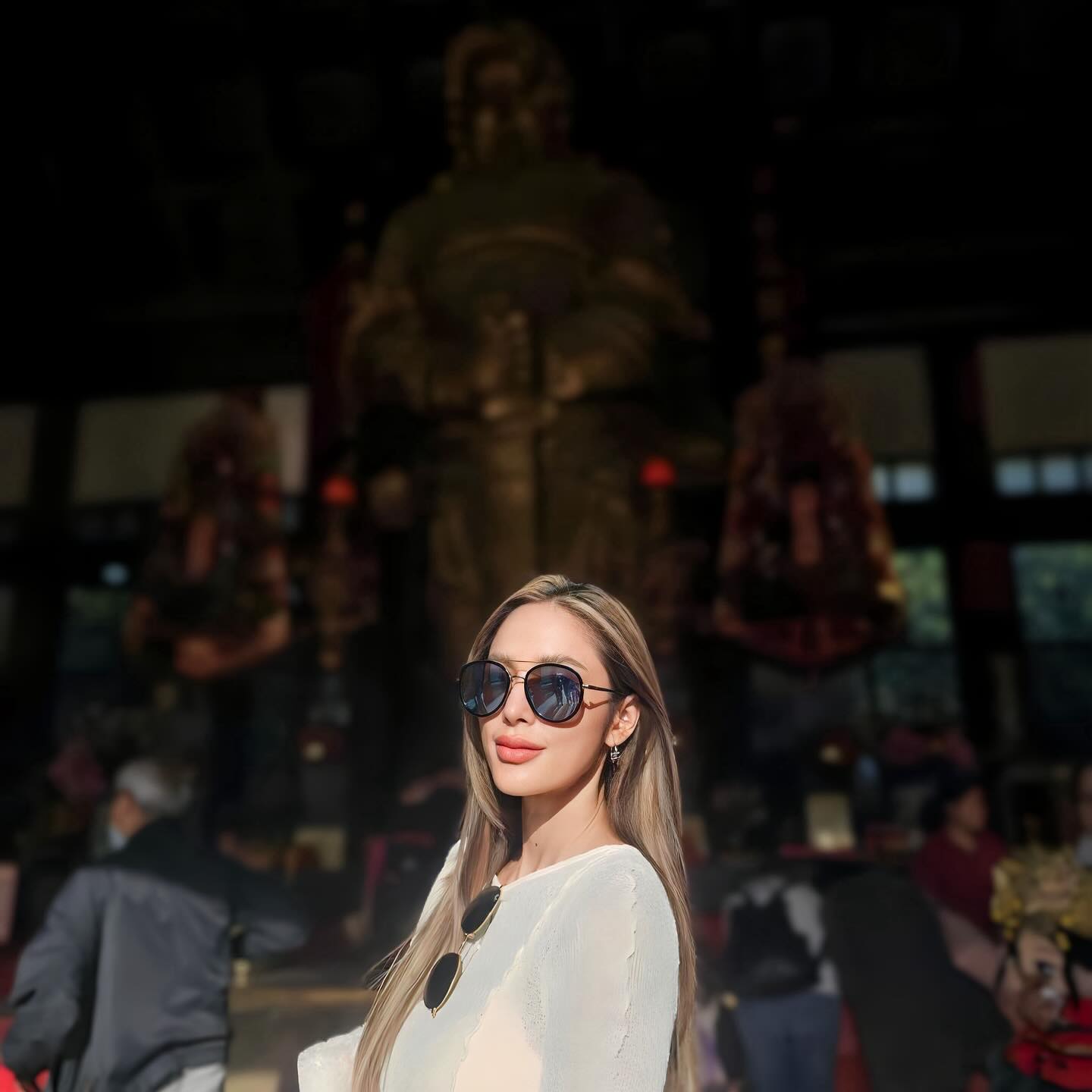 อุ้ม - ลักขณา วัธนวงส์ศิริ
