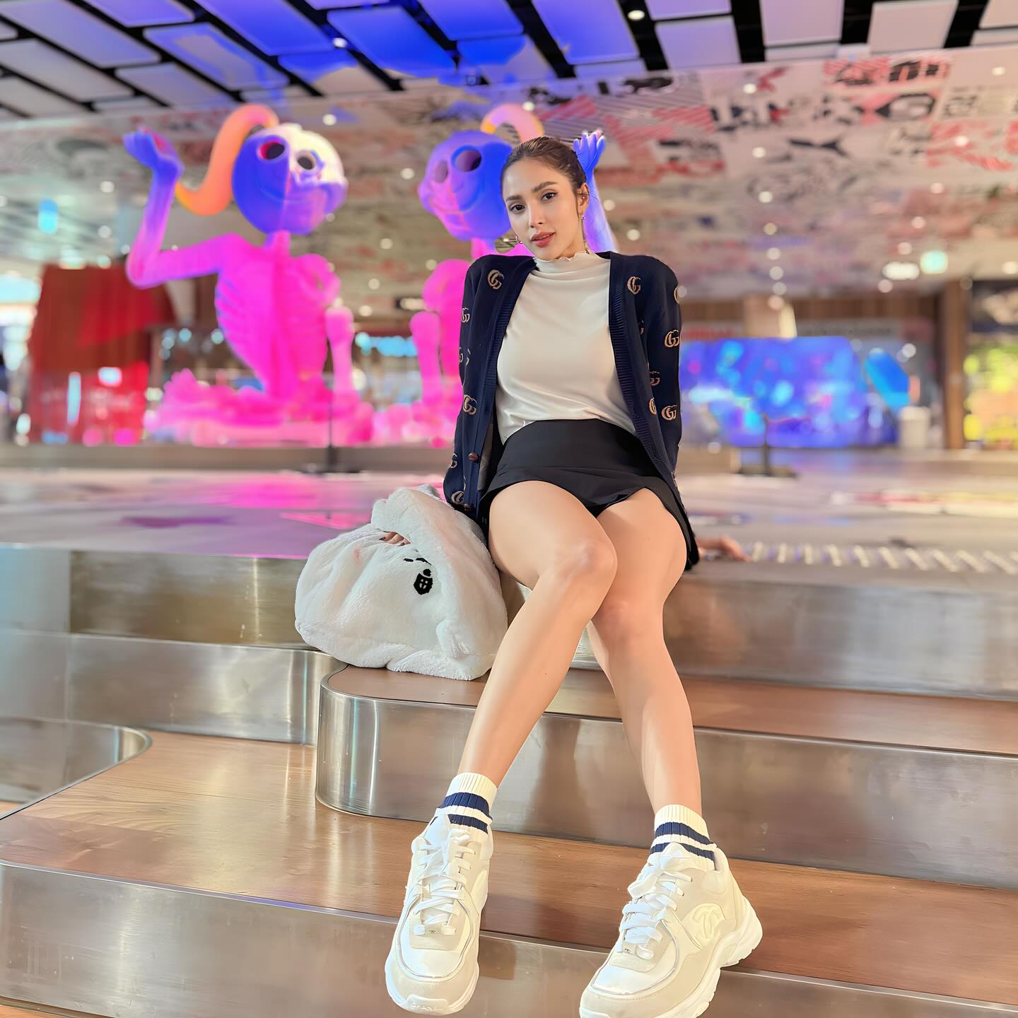อุ้ม - ลักขณา วัธนวงส์ศิริ