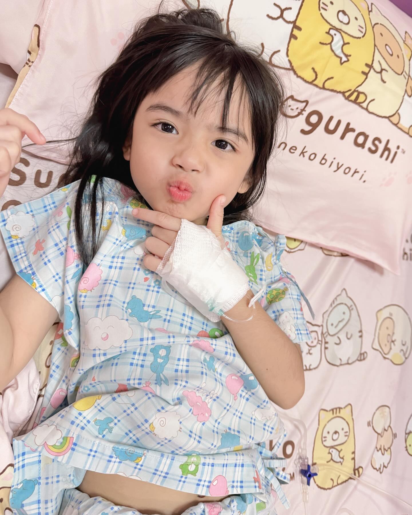 อุ้ม - ลักขณา วัธนวงส์ศิริ
