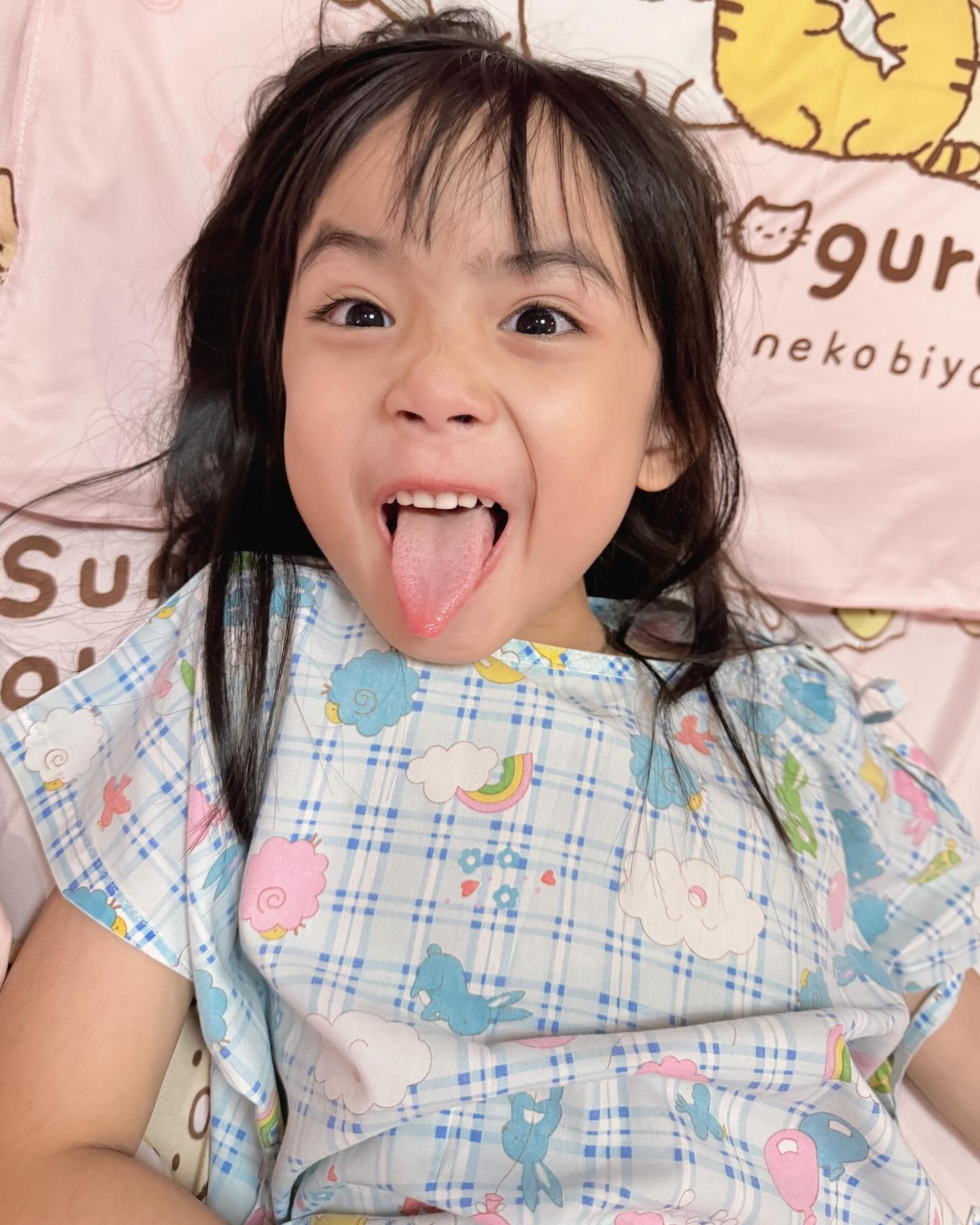 อุ้ม - ลักขณา วัธนวงส์ศิริ