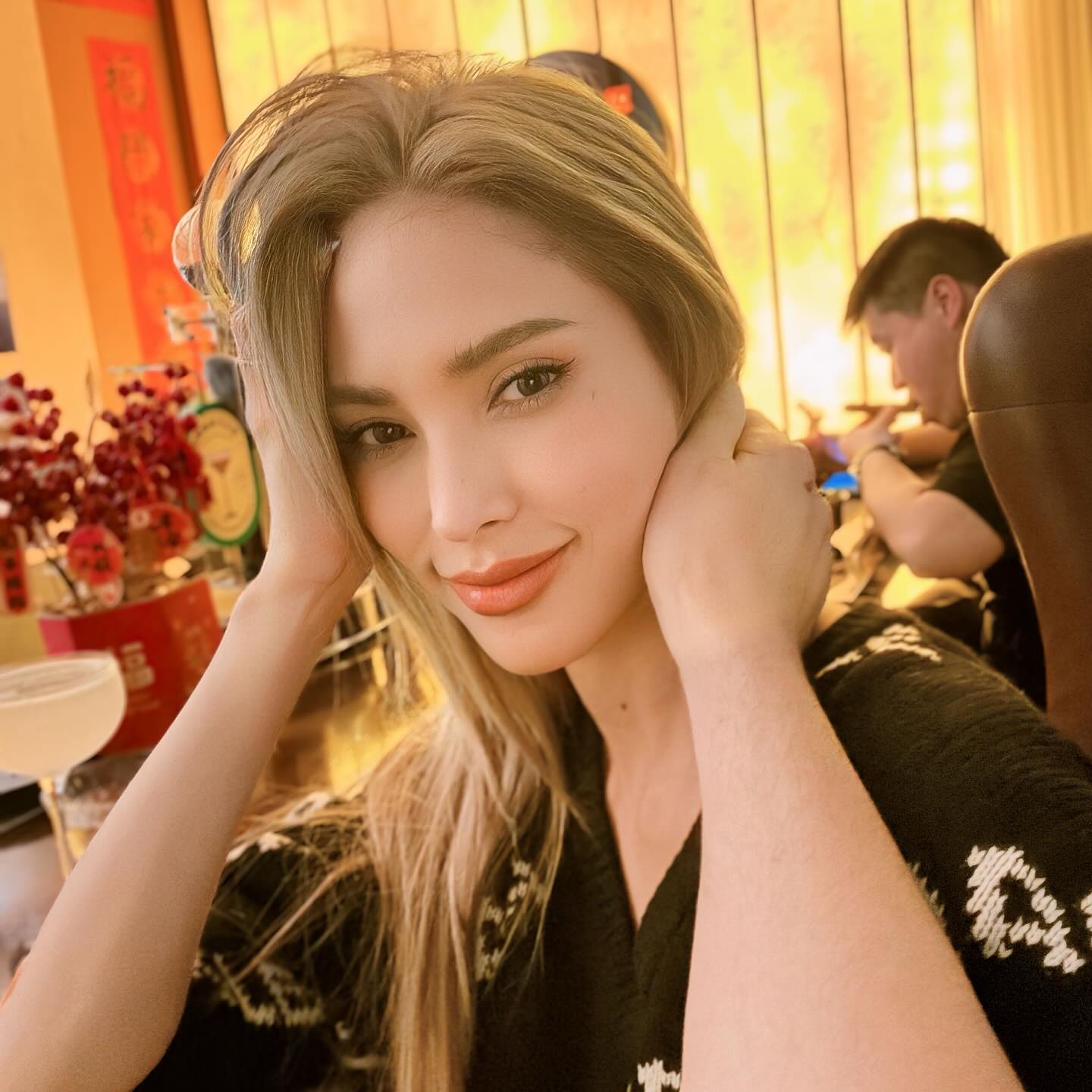 อุ้ม - ลักขณา วัธนวงส์ศิริ