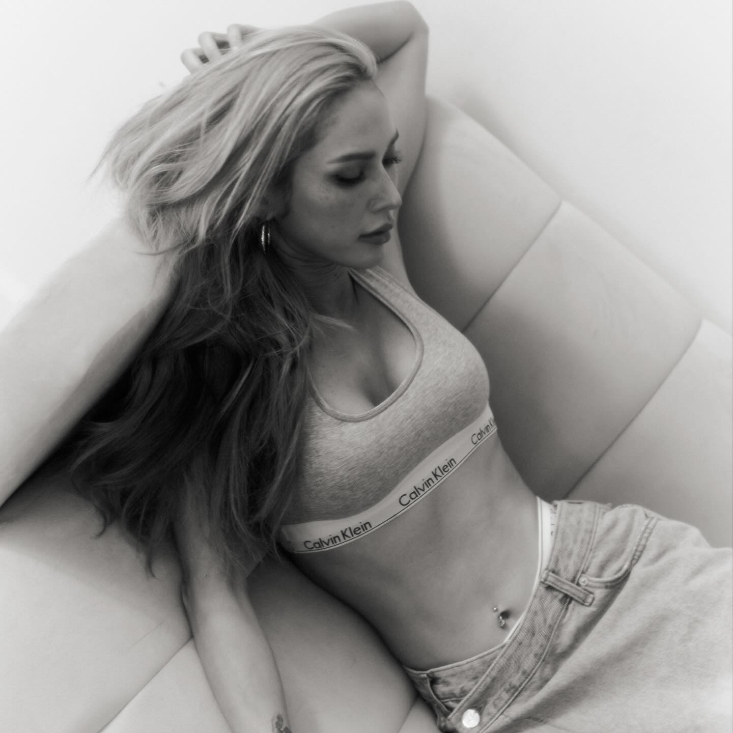 อุ้ม - ลักขณา วัธนวงส์ศิริ