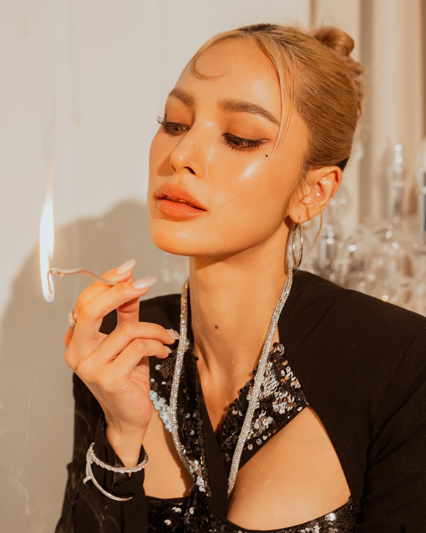 อุ้ม - ลักขณา วัธนวงส์ศิริ