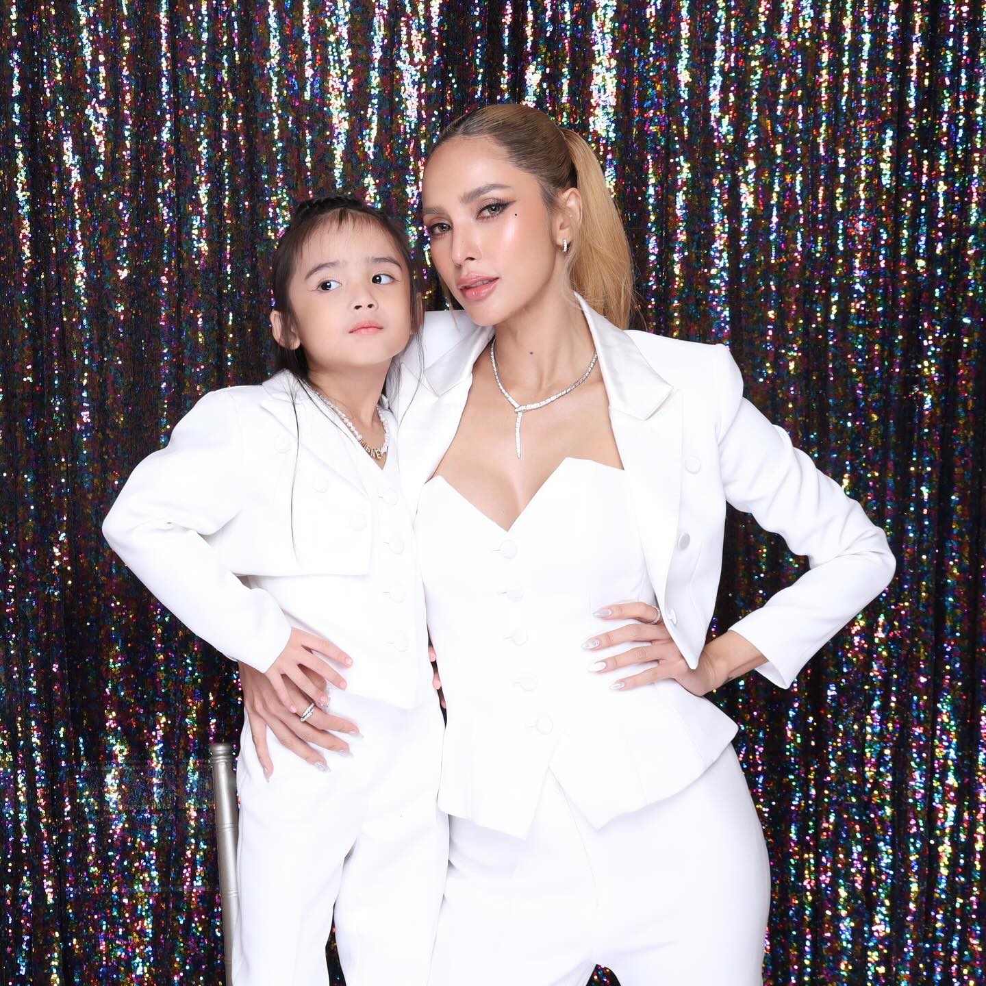 อุ้ม - ลักขณา วัธนวงส์ศิริ