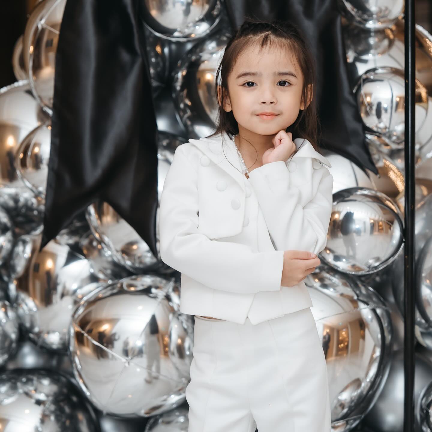 อุ้ม - ลักขณา วัธนวงส์ศิริ