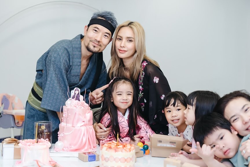 อุ้ม - ลักขณา วัธนวงส์ศิริ