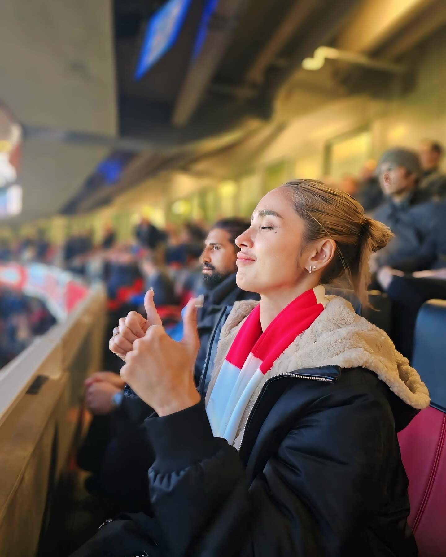 อุ้ม - ลักขณา วัธนวงส์ศิริ