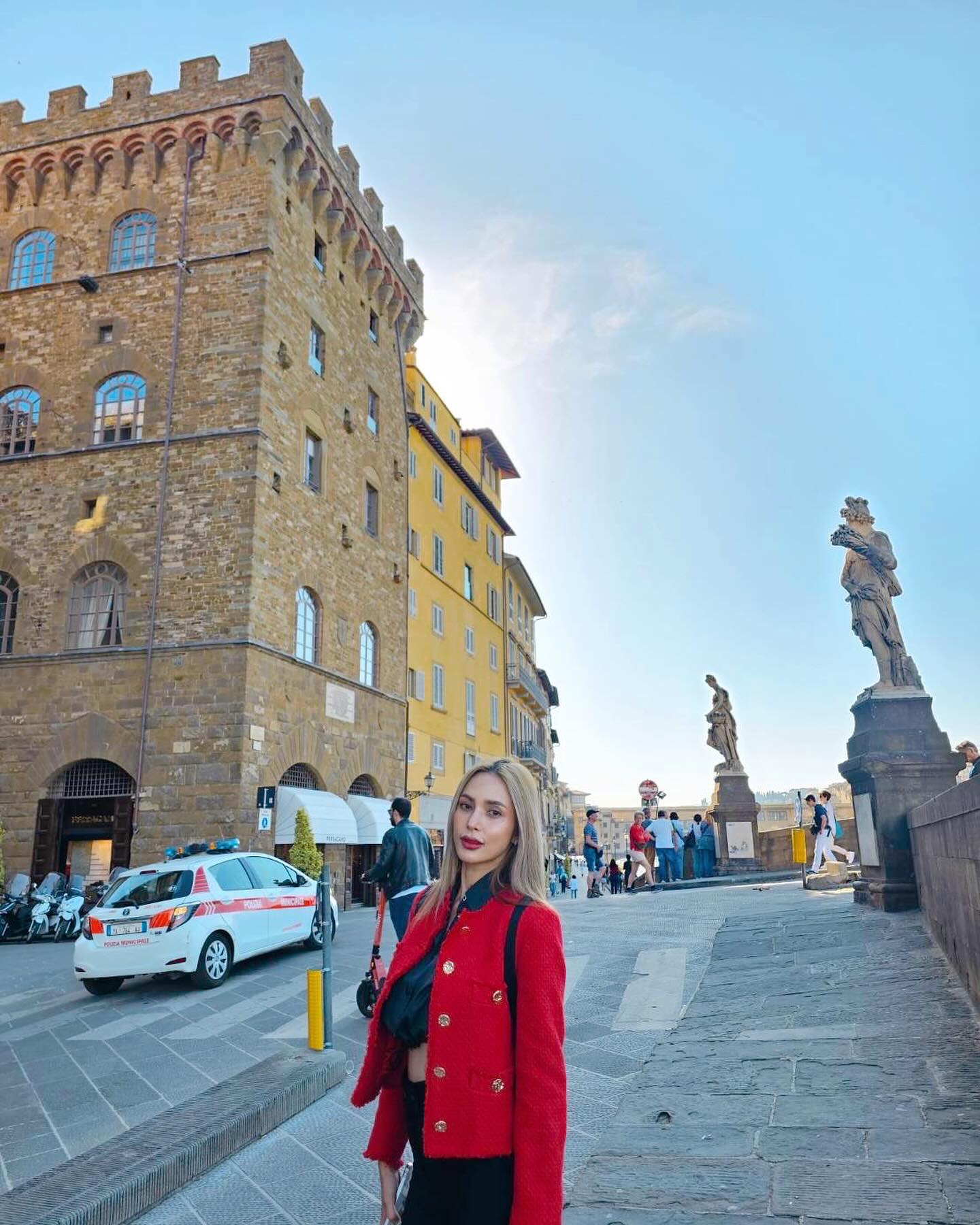 อุ้ม - ลักขณา วัธนวงส์ศิริ