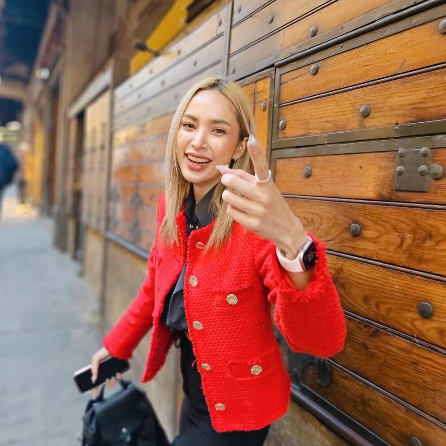 อุ้ม - ลักขณา วัธนวงส์ศิริ