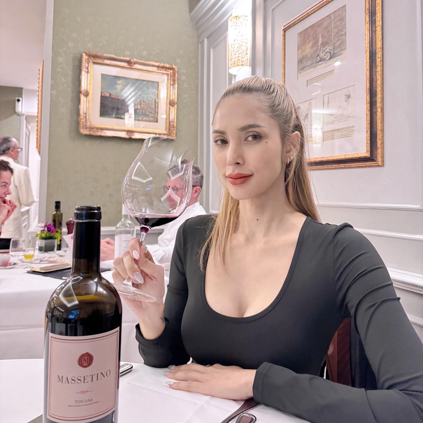 อุ้ม - ลักขณา วัธนวงส์ศิริ