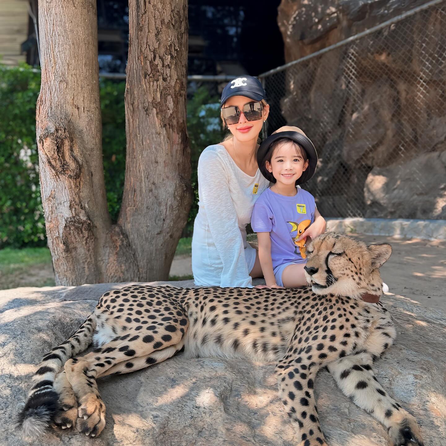 อุ้ม - ลักขณา วัธนวงส์ศิริ