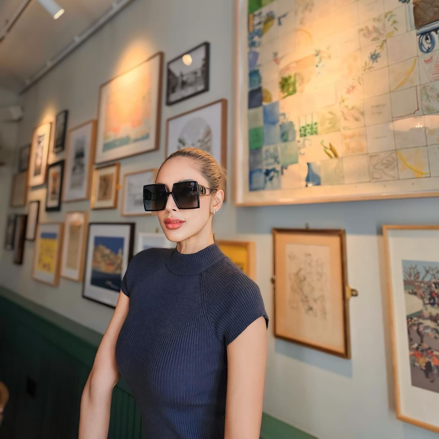 อุ้ม - ลักขณา วัธนวงส์ศิริ