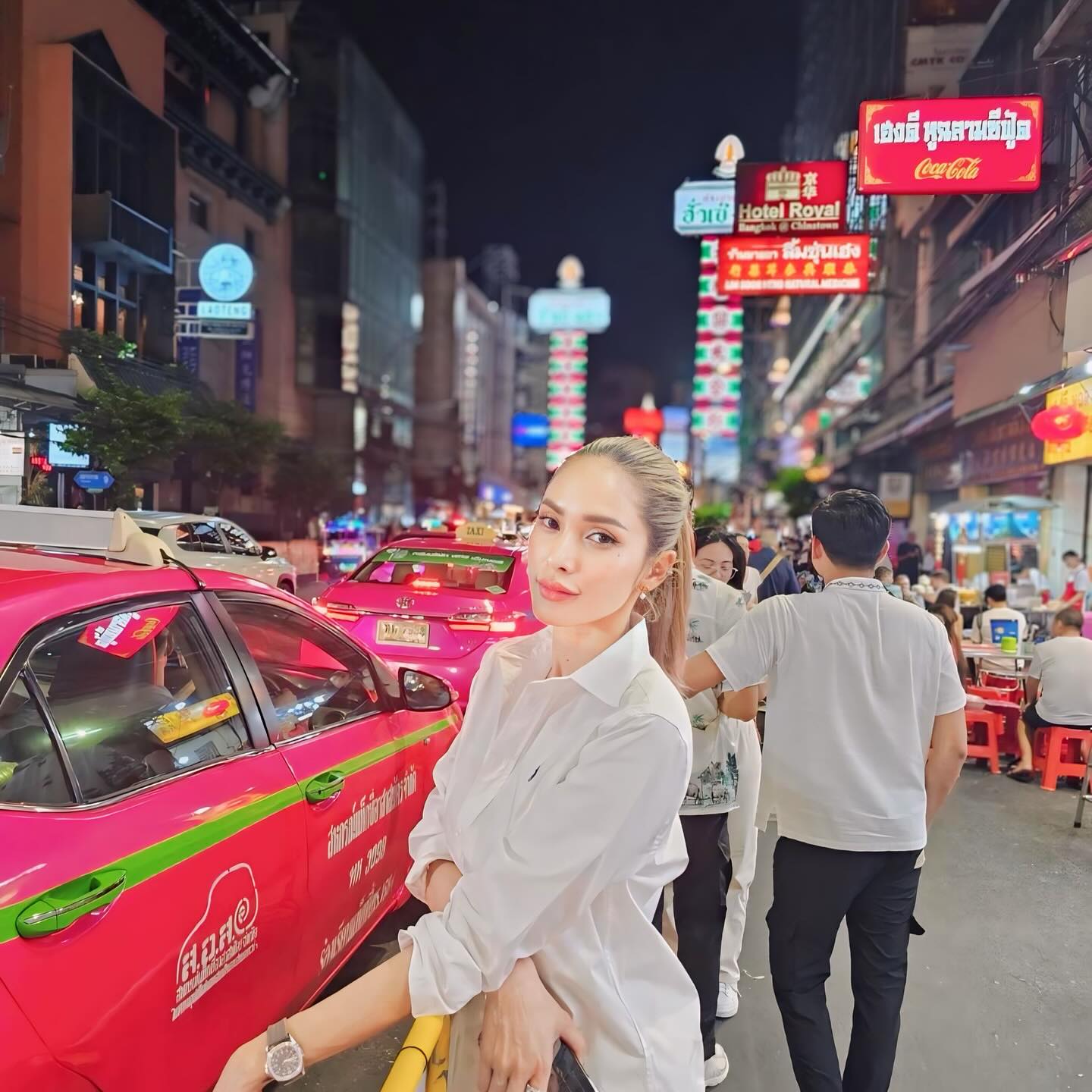 อุ้ม - ลักขณา วัธนวงส์ศิริ