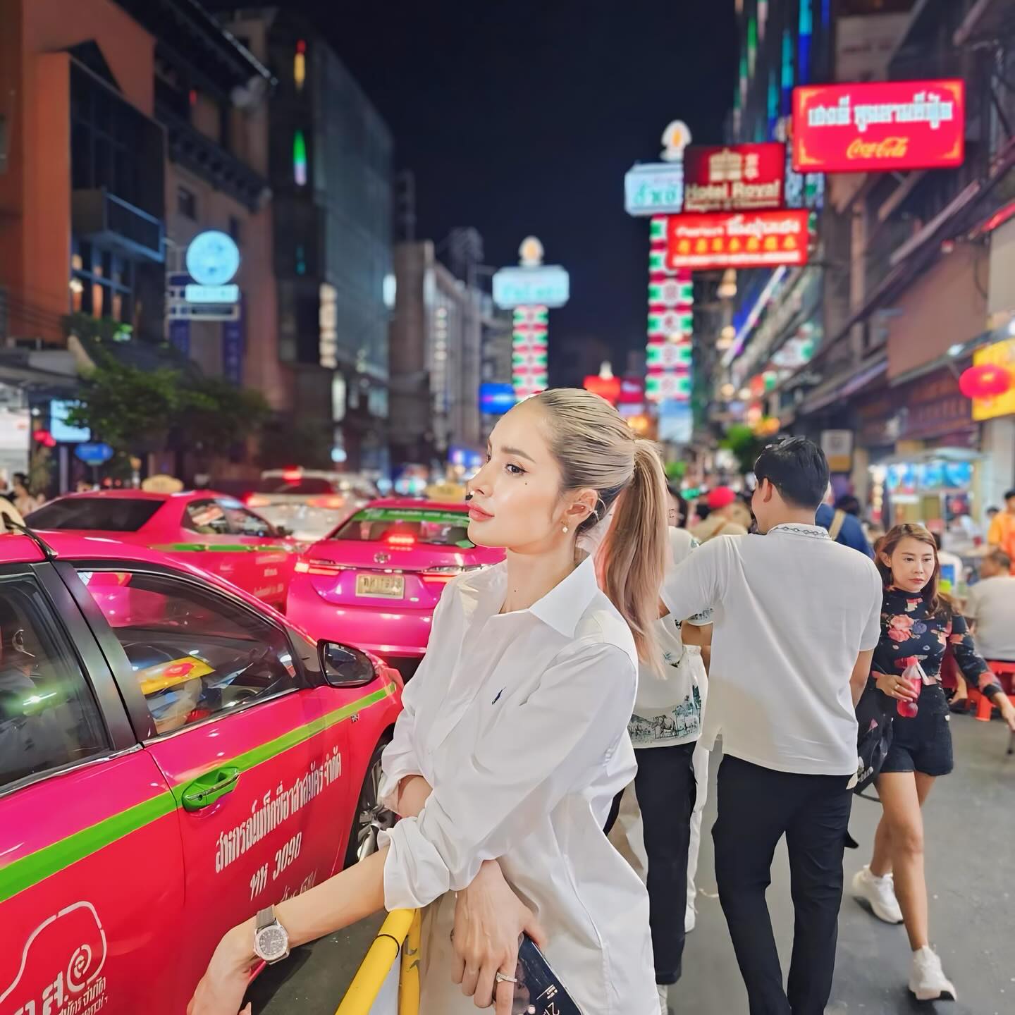 อุ้ม - ลักขณา วัธนวงส์ศิริ