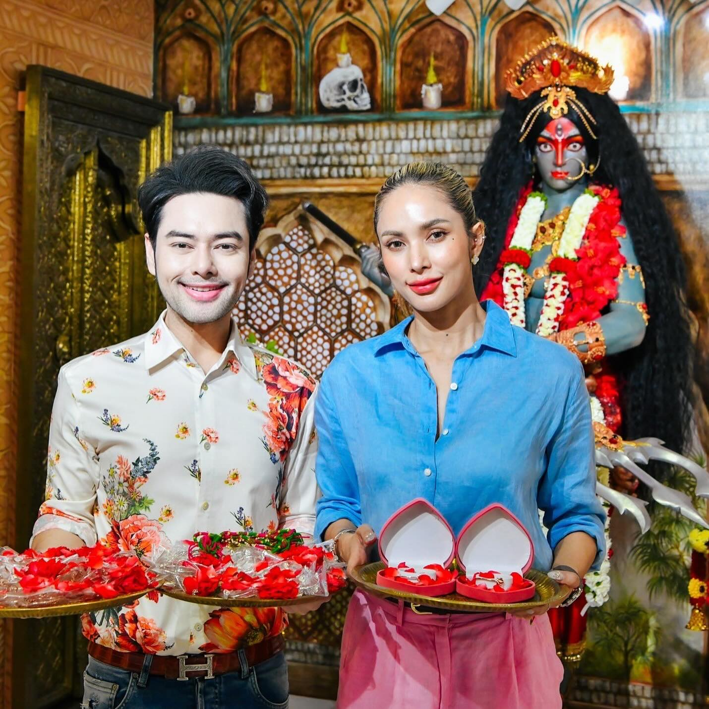 อุ้ม - ลักขณา วัธนวงส์ศิริ