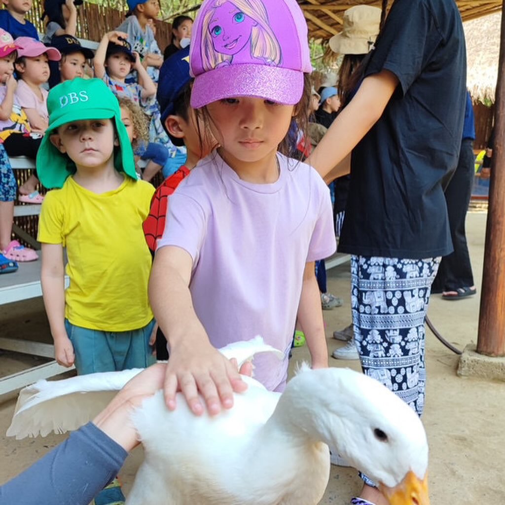 อุ้ม - ลักขณา วัธนวงส์ศิริ