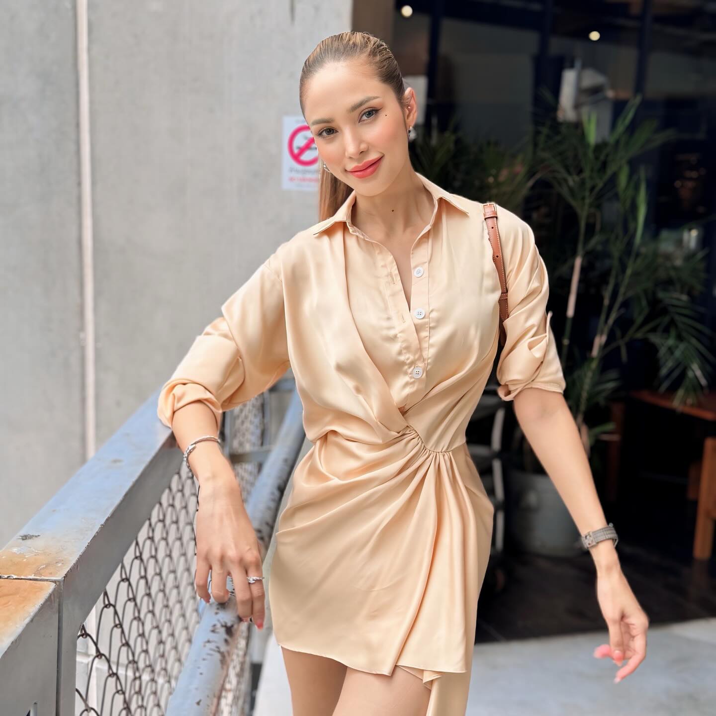 อุ้ม - ลักขณา วัธนวงส์ศิริ