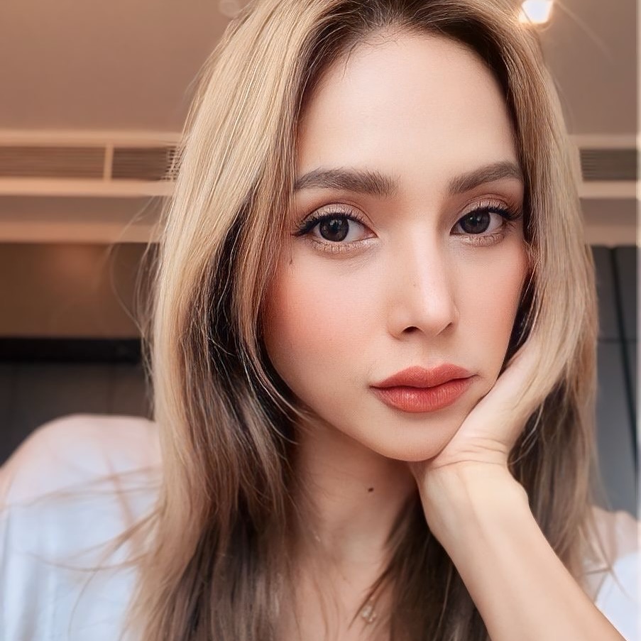 อุ้ม - ลักขณา วัธนวงส์ศิริ