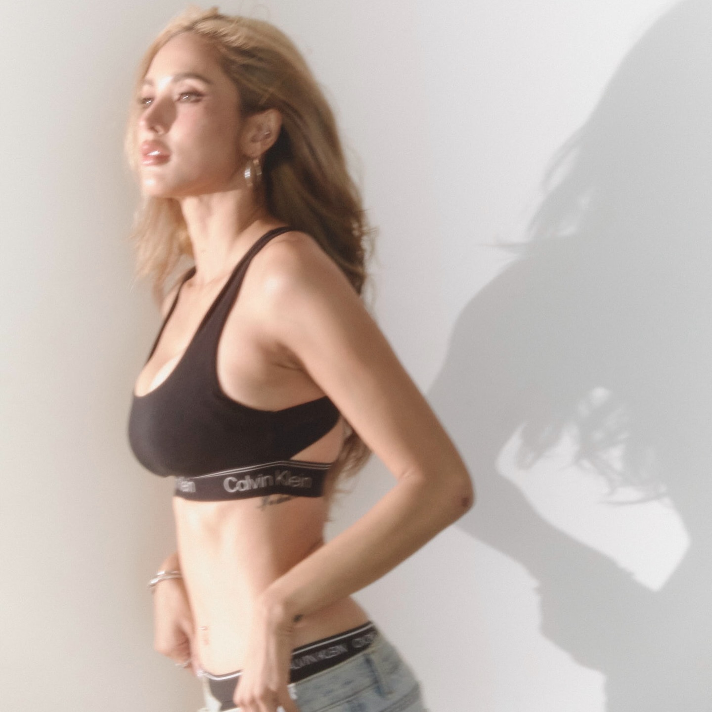 อุ้ม - ลักขณา วัธนวงส์ศิริ