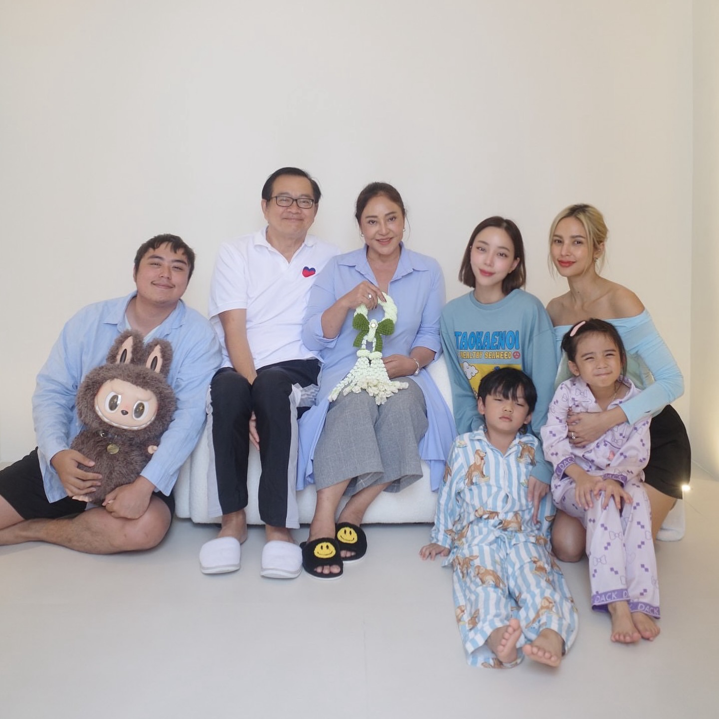 อุ้ม - ลักขณา วัธนวงส์ศิริ