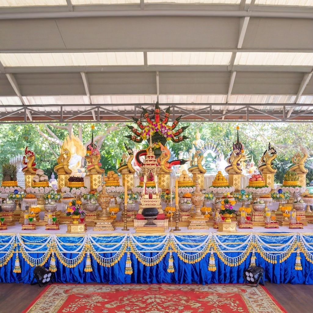 อุ้ม - ลักขณา วัธนวงส์ศิริ