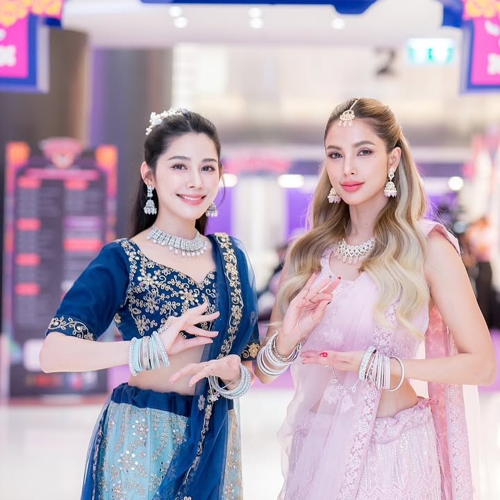 อุ้ม - ลักขณา วัธนวงส์ศิริ