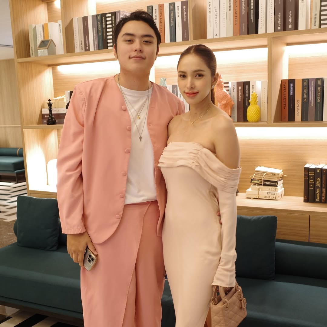 อุ้ม - ลักขณา วัธนวงส์ศิริ