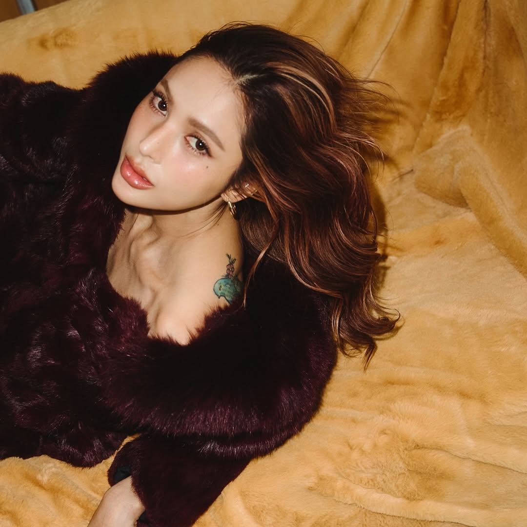 อุ้ม - ลักขณา วัธนวงส์ศิริ