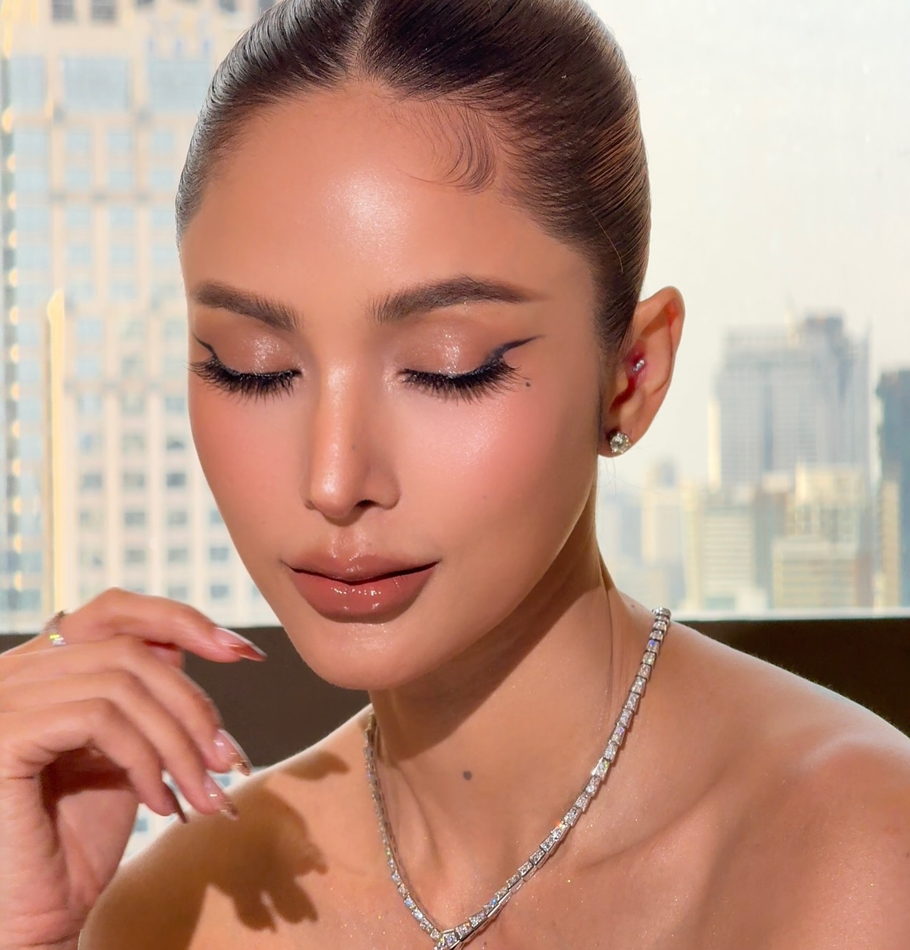 อุ้ม - ลักขณา วัธนวงส์ศิริ