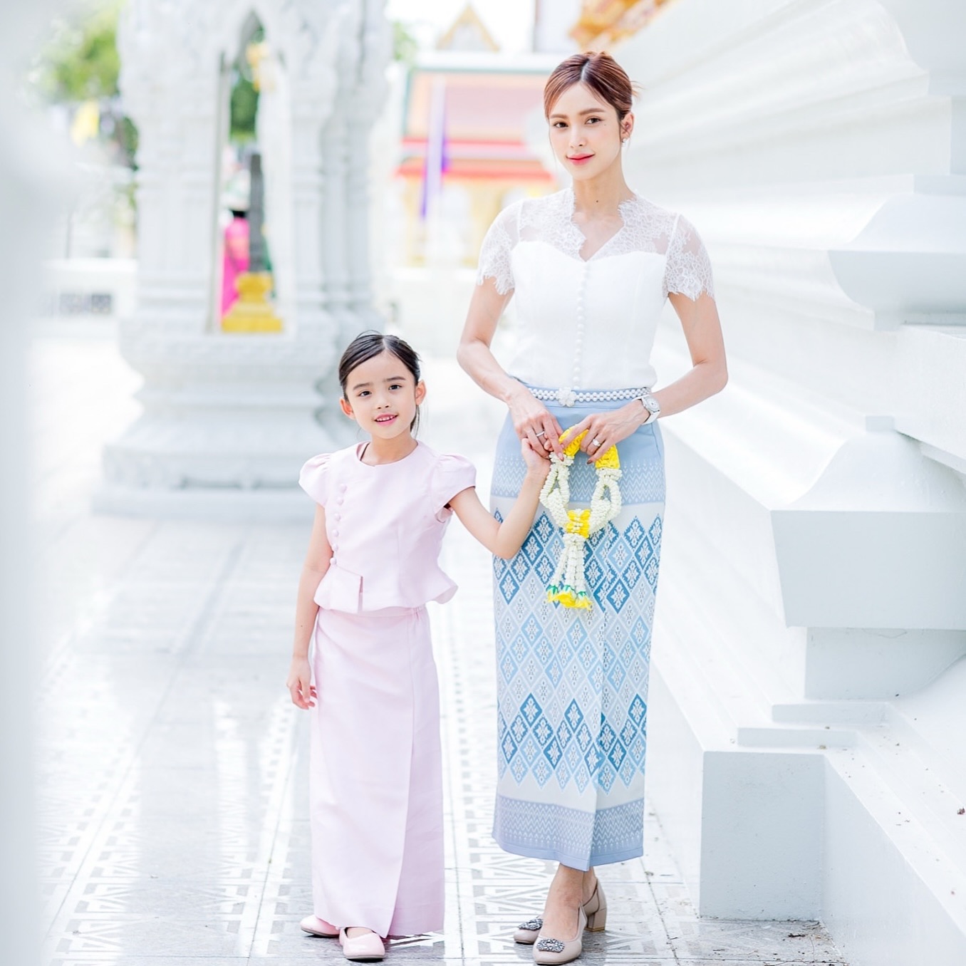 อุ้ม - ลักขณา วัธนวงส์ศิริ