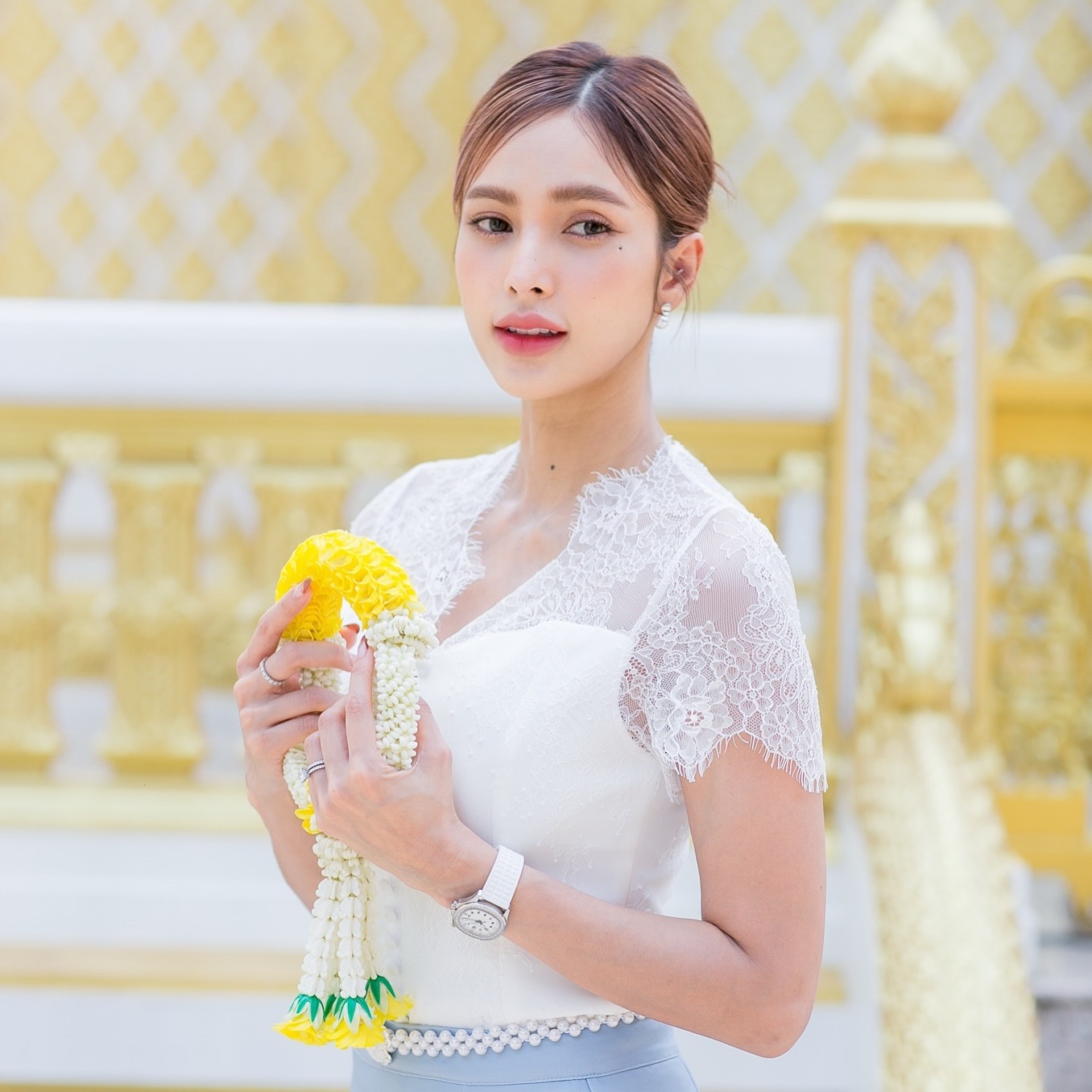 อุ้ม - ลักขณา วัธนวงส์ศิริ