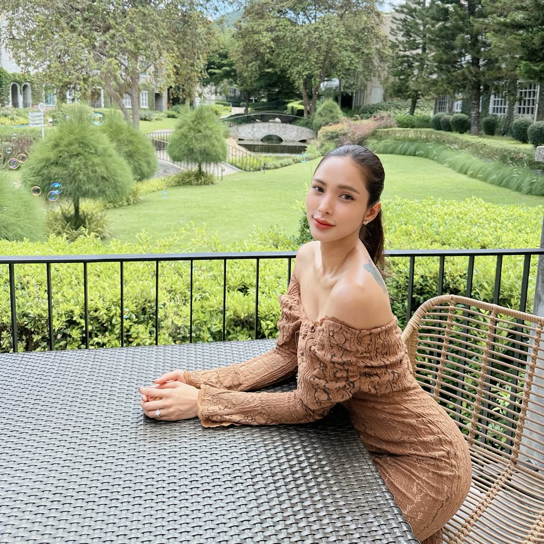 อุ้ม - ลักขณา วัธนวงส์ศิริ