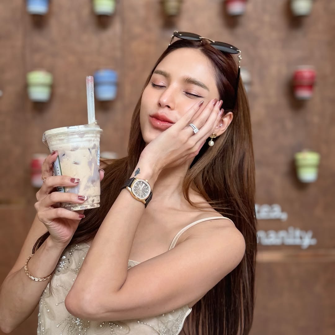 อุ้ม - ลักขณา วัธนวงส์ศิริ